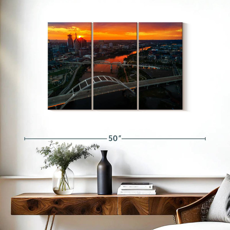 Nashville, Tennessee, H 24 po x l 38 po