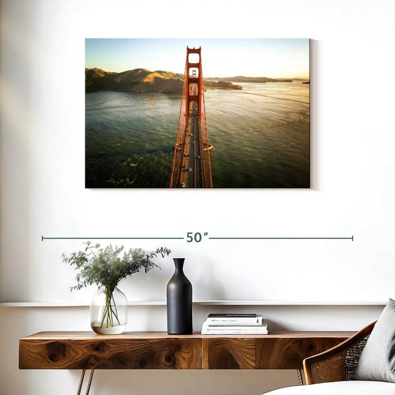 Lilie Golden Gate Bridge Horizon