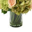 Arrangements floraux mixtes dans un vase