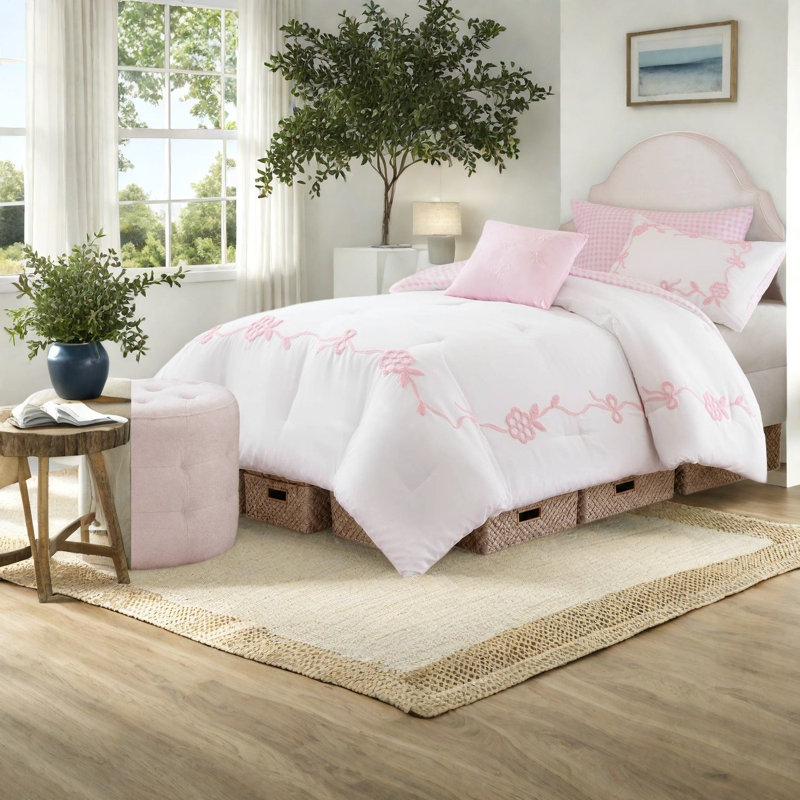 Gingham and Floral Comforter Set