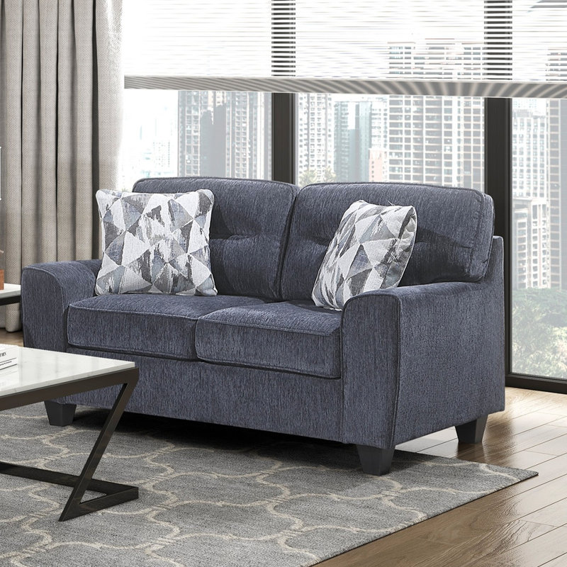 Bleu contemporain, tissu chenille doux, housses de coussin amovibles, pieds exposés avec sièges confortables à finition noire, 300 lb par siège