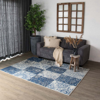 Abril Patchwork Area Rug
