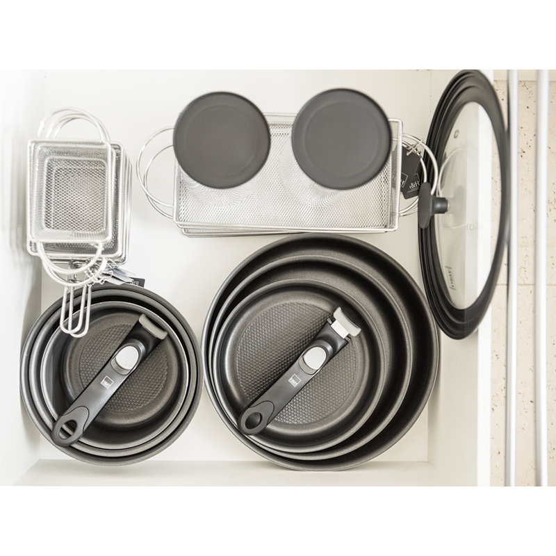 4 - Piece Cookware Set