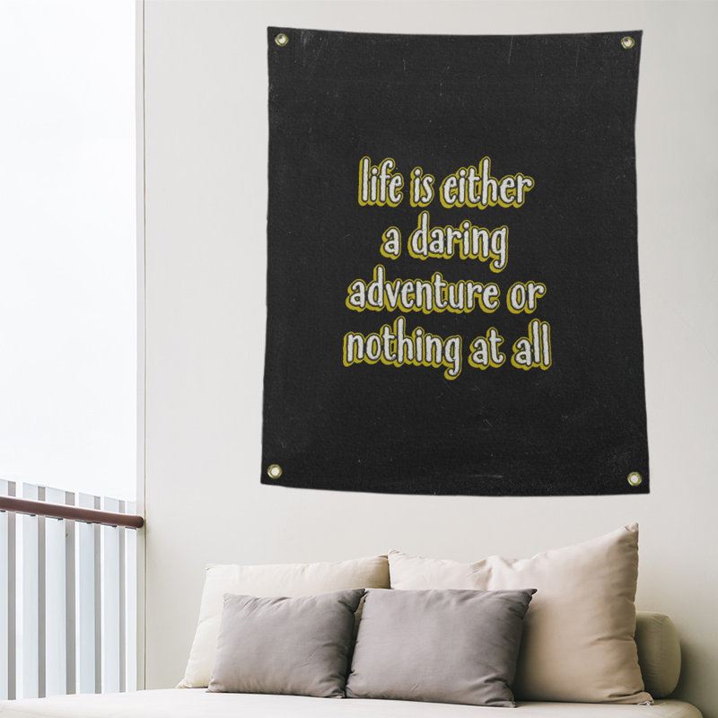 Tapisserie tableau noir en polyester life citation adventure, H 59 pi x l 50 po, Jaune