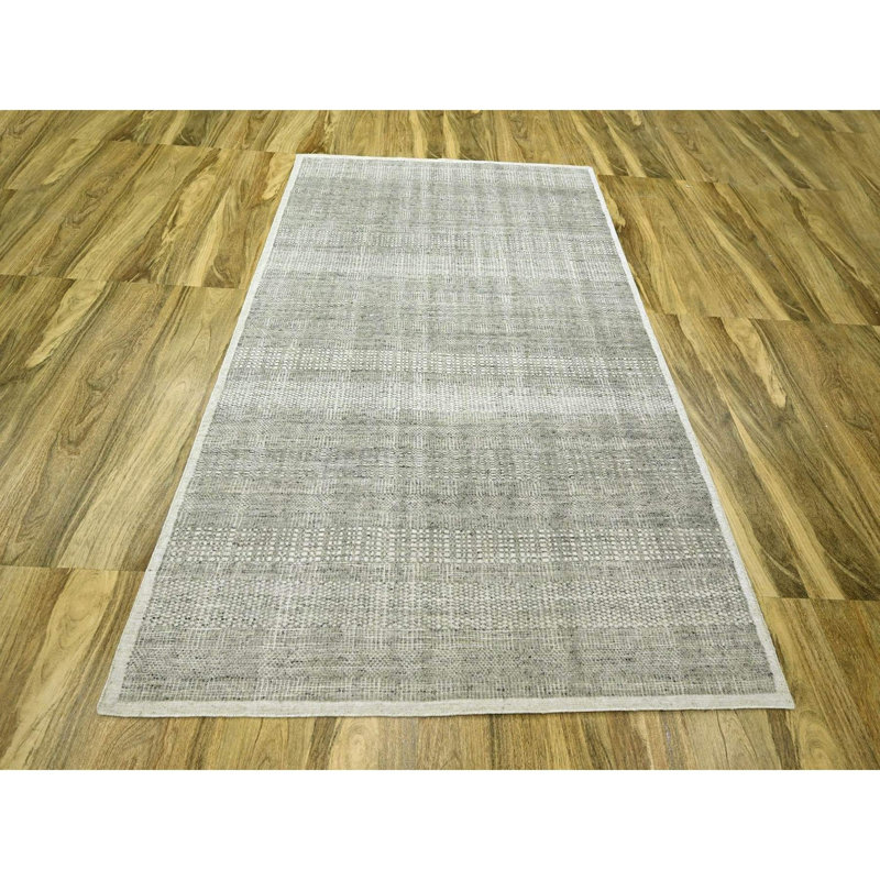 Tapis oriental noué à la main de 6 pi 1 po x 9 pi en laine naturelle gris, brin oxydé et patiné avec des chaînes exposées