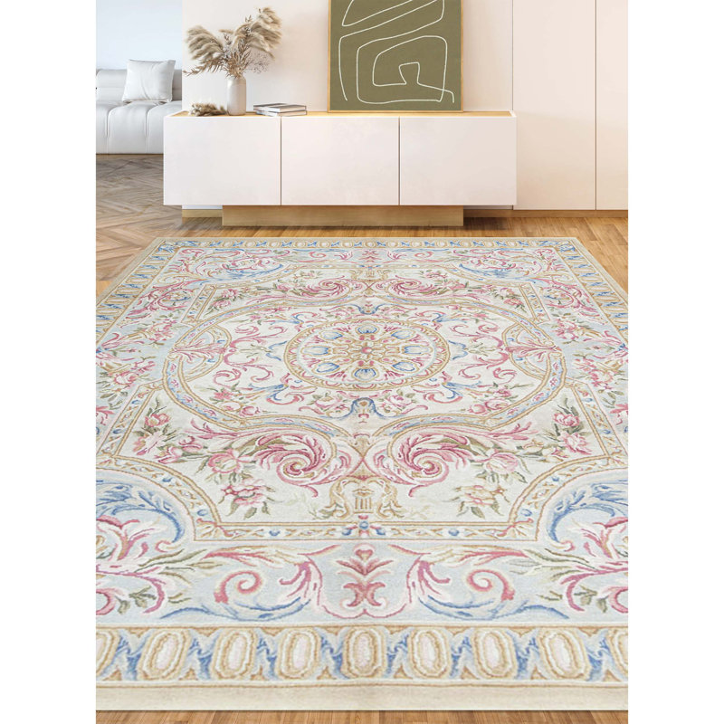 Hand Knotted Wool Oriental Area Rug