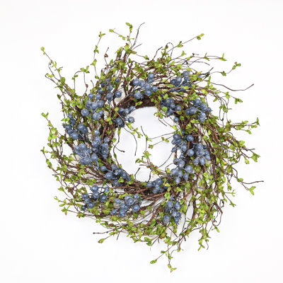 24" Handcrafted Berry Leaves No Holiday Wreath