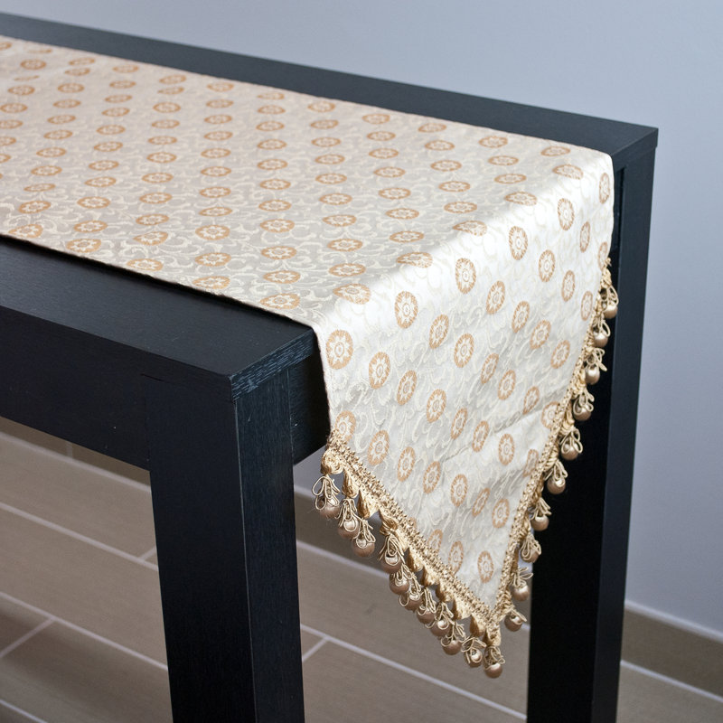 Chemin de table Mccollough, L 108 po x l 13 po