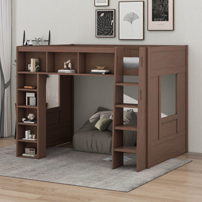Grand lit mezzanine en bois avec armoires de rangement et tablettes