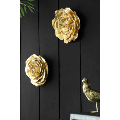 2pcs Stylish Gold Roses - Intricate Petal Details, Decorate Modern Homes Rose Hanging Decoration Work, Enhance Room