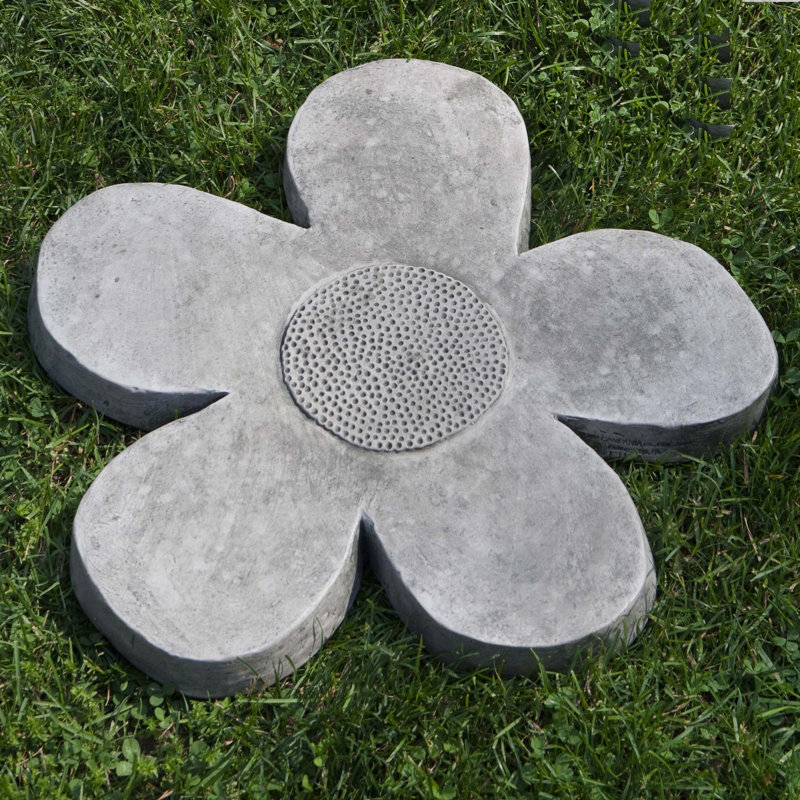 Weather Resistant Plants & Flowers Stepping Stone, 2" H x 12.25" W x 12.25" D, Pietra Nuova