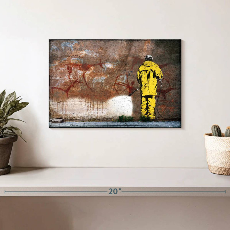 Leisha Street Cleaner, 8" H x 12" W