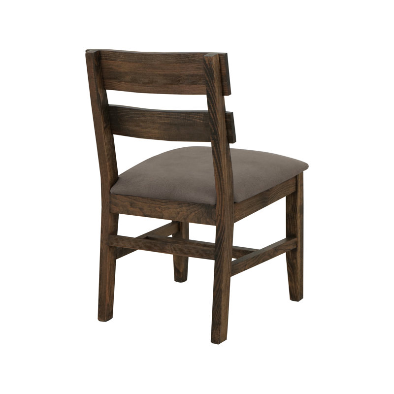 Chaise rembourrée en bois
