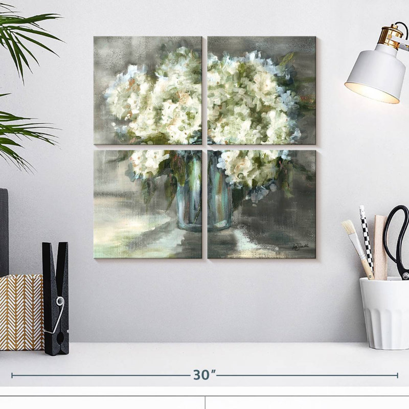 Harnek Harnek blanc et hortensias taupe Sill Life, H 18 po x l 18 po