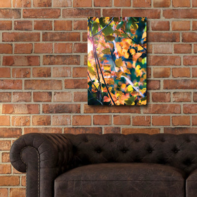  «Sunny Yellow Leaves» par Sonja Quintero, art mural en verre acrylique, 16 po x 24 po