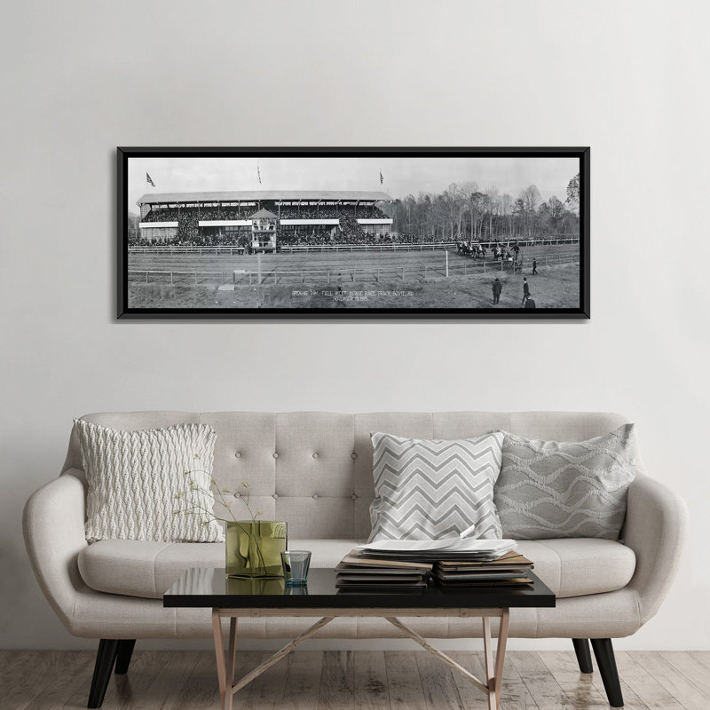 Reproduction de photo sur toile, H 24 po x l 72 po x P 1,5 po, Toile avec cadre noir