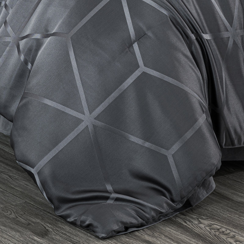 Gray Geometric Microfiber Queen Bed in a Bag Set