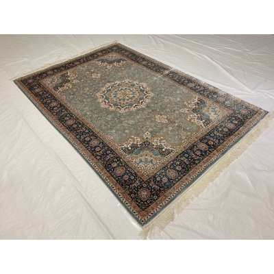 Synthetic Oriental Indoor Rug