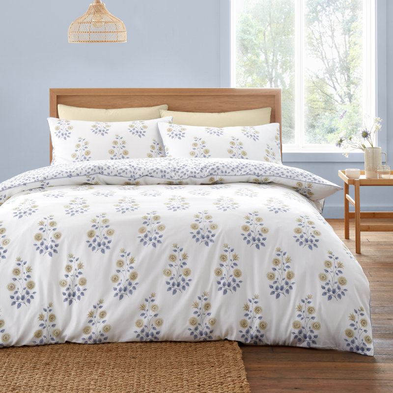 Eloise Floral 230 Thread Count Cotton Satin Stripe Reversible Duvet Cover Set, King Duvet Cover + 2 Standard Pillowcases
