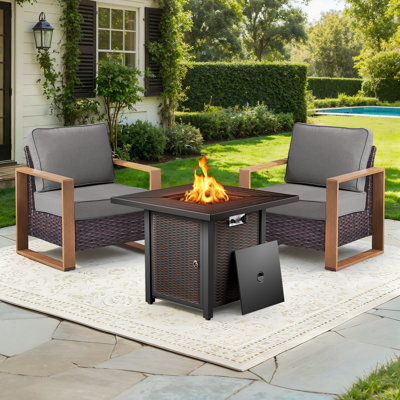 Ensemble de mobilier de patio pour 2 personnes avec foyer, table de conversation en osier toutes saisons avec chaise et coussins épais Drazen