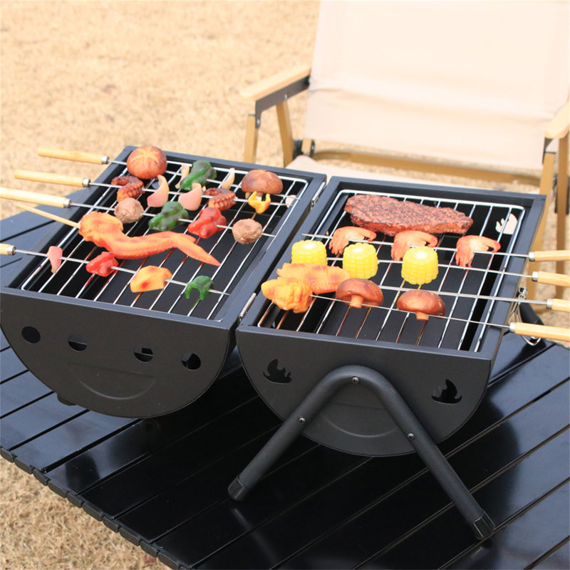 Barbecue au charbon portatif avec