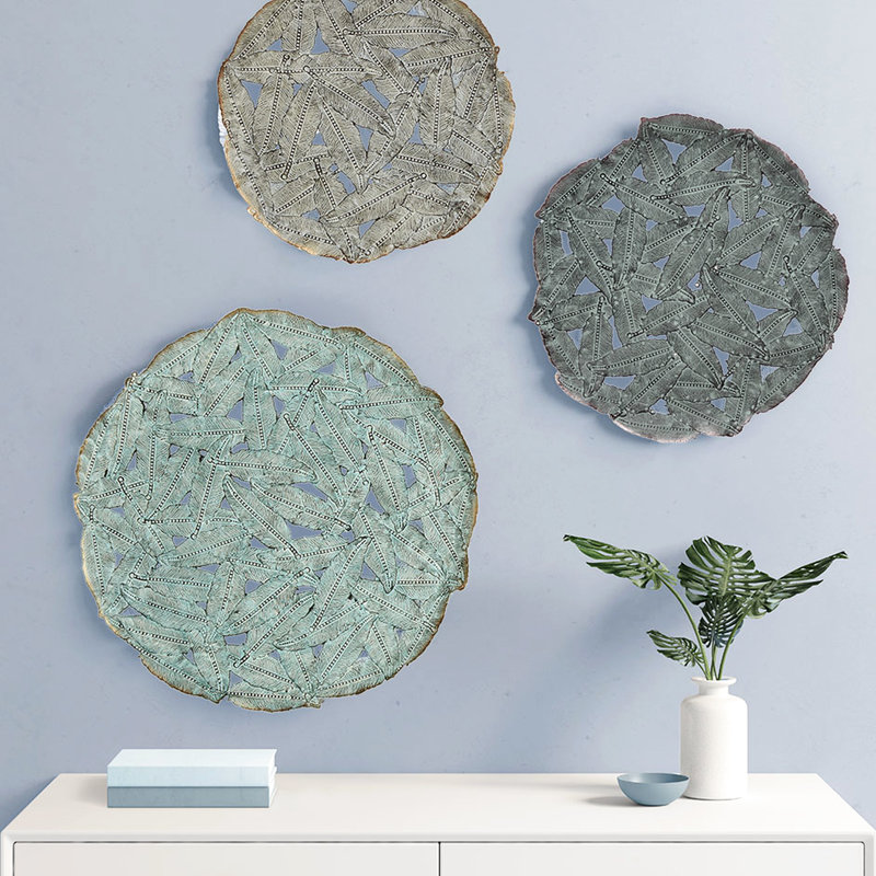 Textured Feather Metal Disc Wall Art In Blue - 3, 20", 17.25", 14.25" , Indoor Decoration Object Blue, 3 , Decor