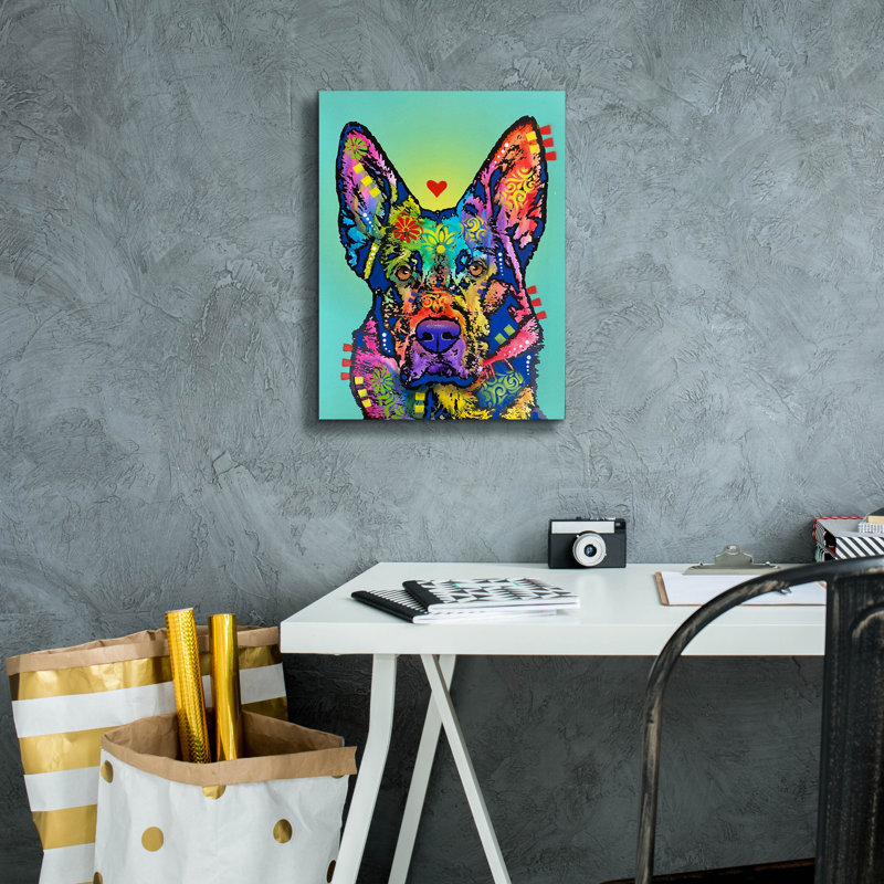«All In» par Dean Russo, art mural sur toile, H 16 po x l 12 po x P 0,75 po