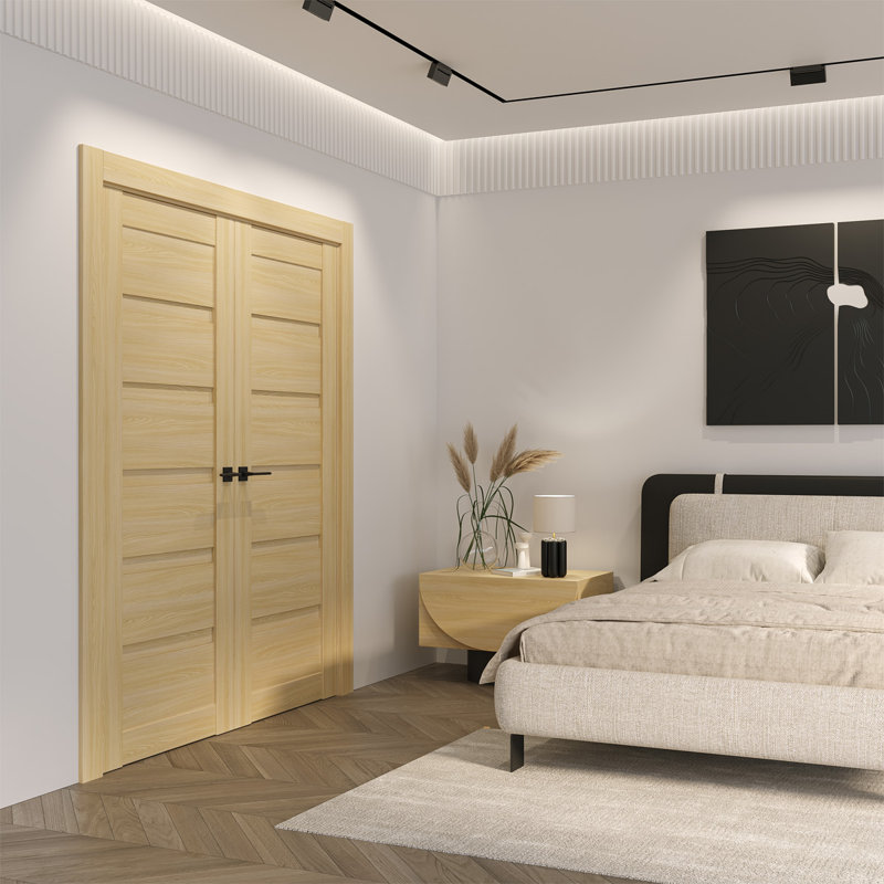 Porte standard en bois manufacturé massif lambrissé Louver, 17,75 po x 95,24 po, Bois de frêne chaleureux