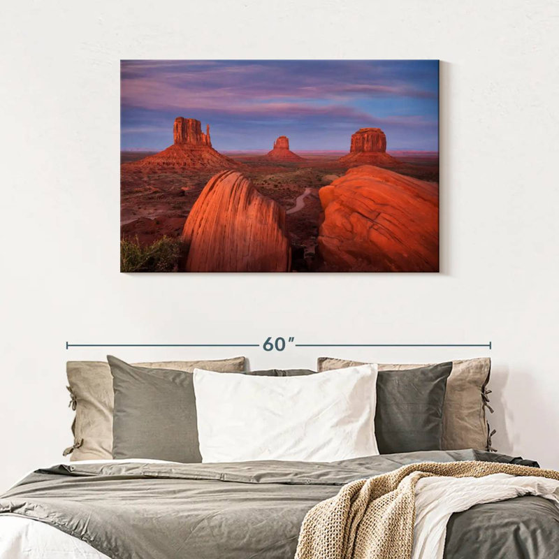 Alvord les mitaines dans Monument Valley au coucher du soleil, H 30 po x l 45 po