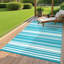 Tapis de camping imperméable pour l'extérieur en plastique avec paille-504475786-504475790