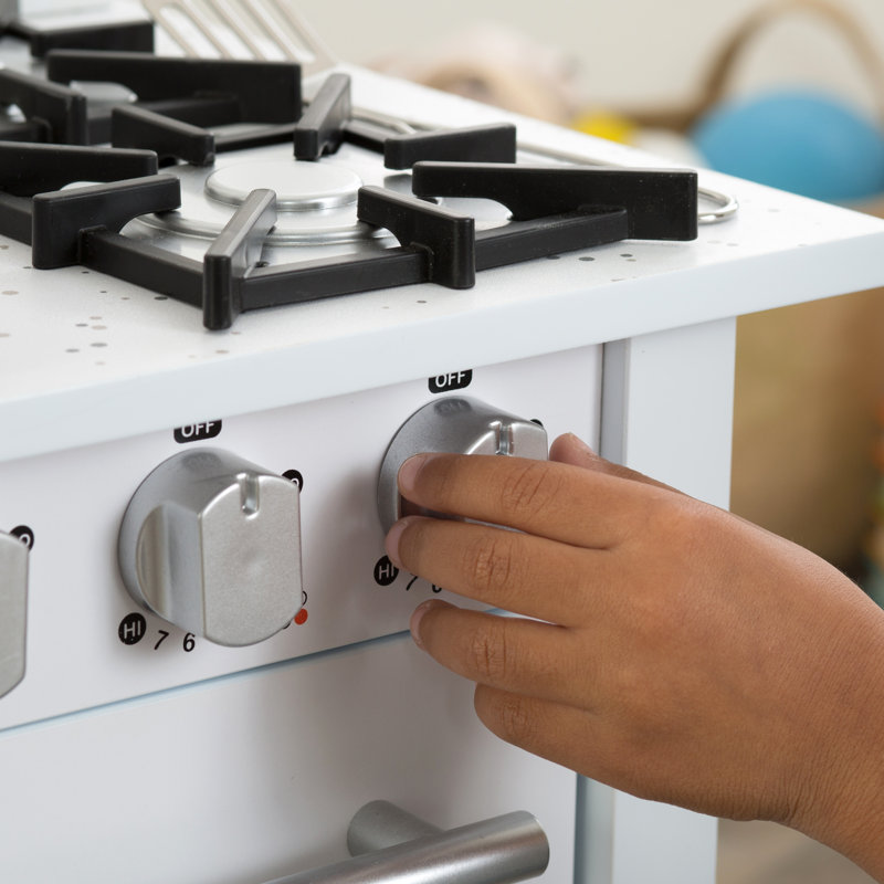 Cuisine de jeu en bois avec station de travail et planche à découper Little Cook