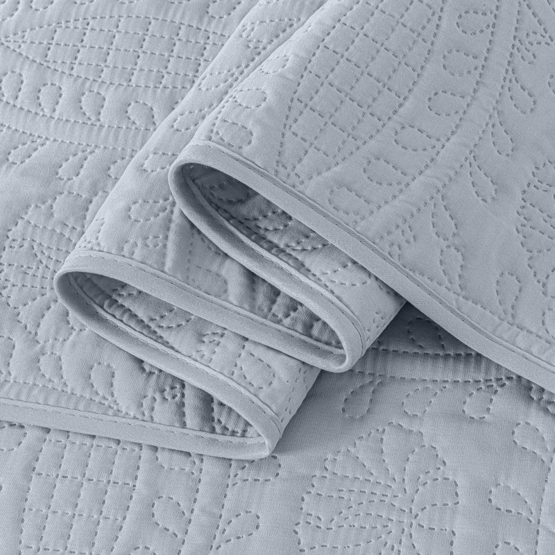 Austin Microfiber Reversible 3-Piece Coverlet / Bedspread Set, King Coverlet / Bedspread + 2 King Shams, Silver