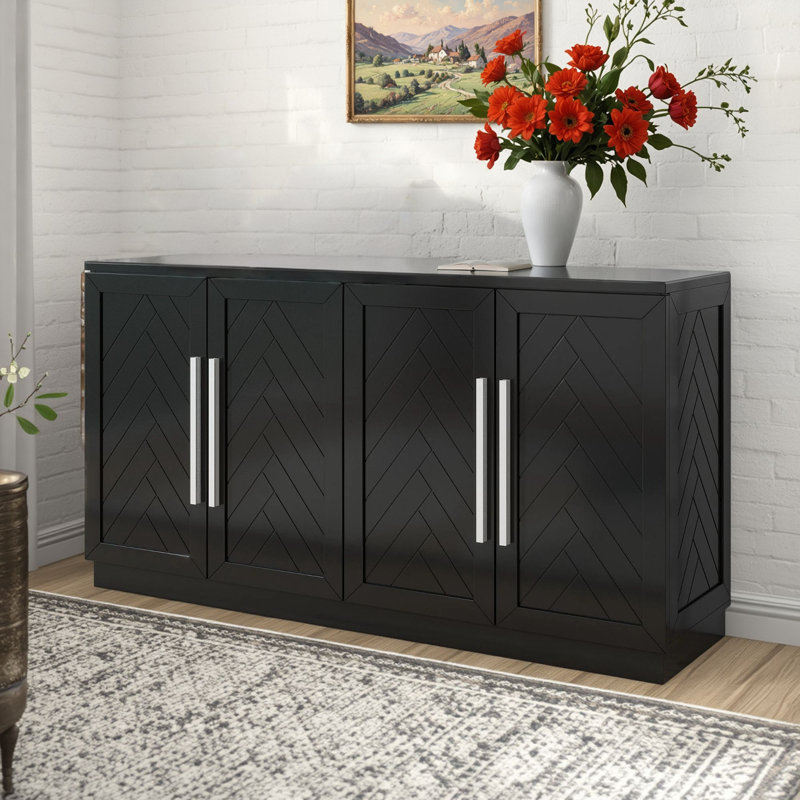 L'armoire de salle à manger multi-espaces, d'apparence noire polyvalente, avec fonction de rangement + tablettes réglables, poignées argentées pour la touche finale, peut être placée dans la cuisine, la salle à manger et le salon.