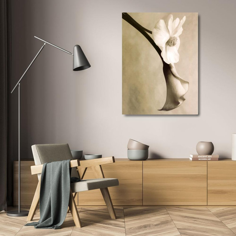 Callaanemone, 24" H x 18" W