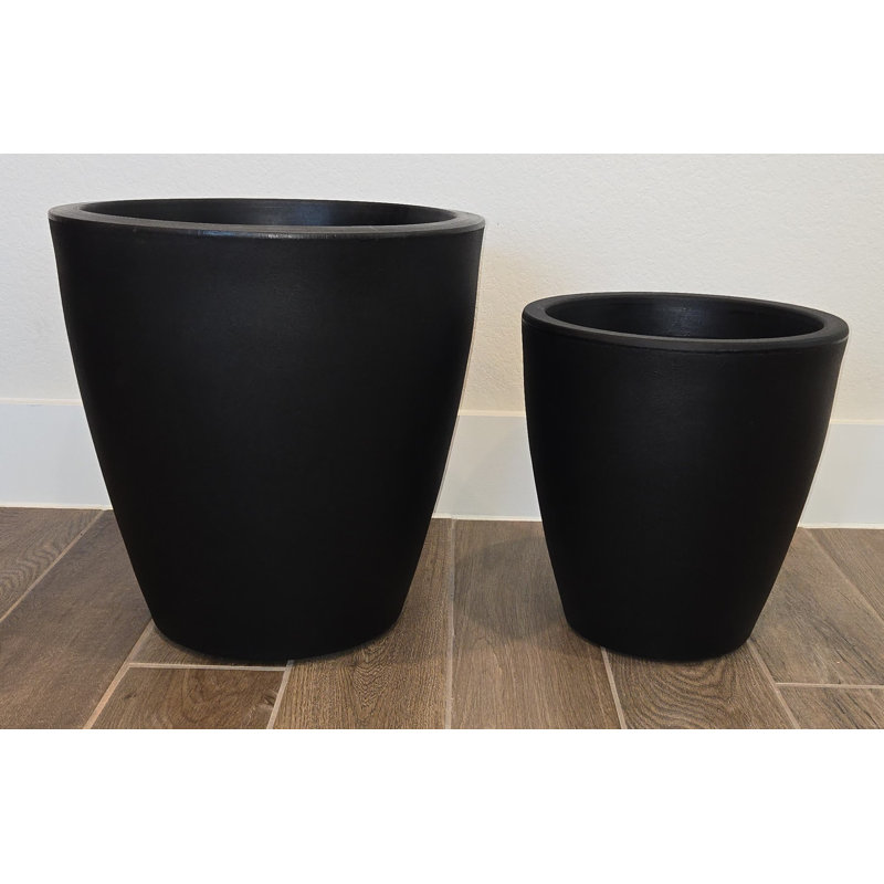Violeta Medium, 17" H x 16.2" W x 16.2" D, Black