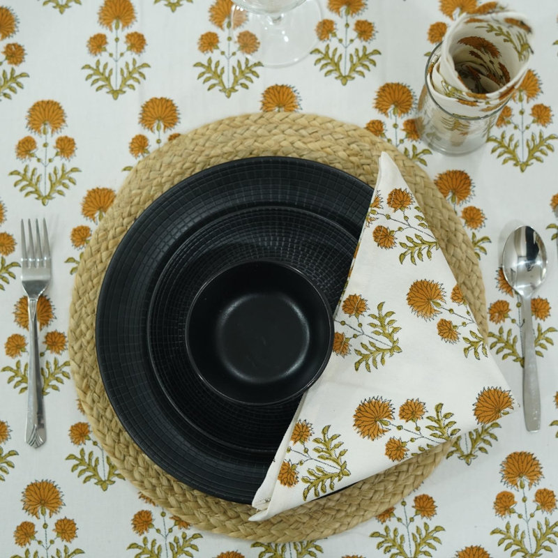 Serviettes de table élégantes 18 po x 18 po Fab Divine - Qualité supérieure pour les repas, Rishis, moutarde