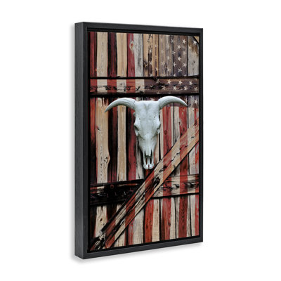 Toile flottante encadrée Patriotic Cow Skull par Gail Peck
