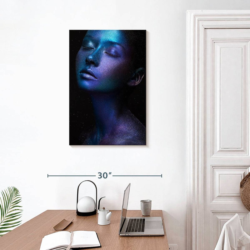 Senne Space Beauty, 30" H x 20" W