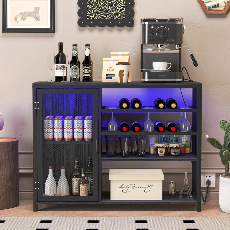 Bar, armoire à vin, crédence de rangement pour boissons alcoolisées, buffet avec porte-bouteilles et porte-verres à pied, avec support UAB, support en métal, placé dans les bars familiaux, les couloirs, les salons, couleur: gris + fil de soie