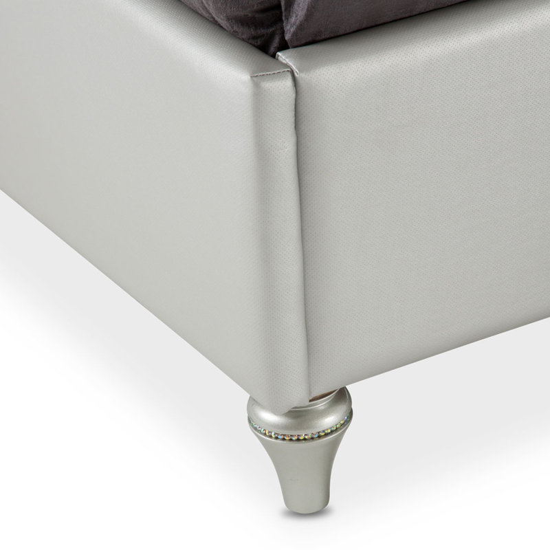 Melrose Plaza Upholstered Bed, King