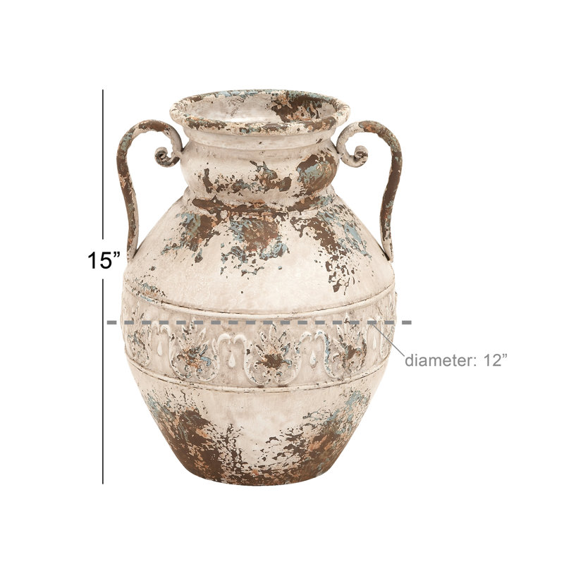 Vase en métal