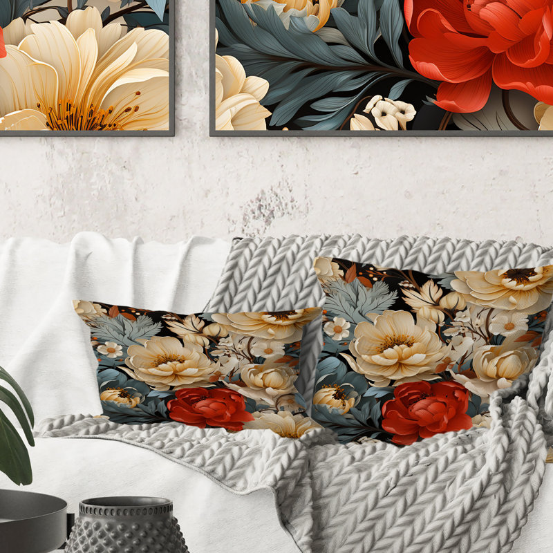 Coussin Delicate Flower Symphony I - imprimé floral, H 16 po x l 16 po