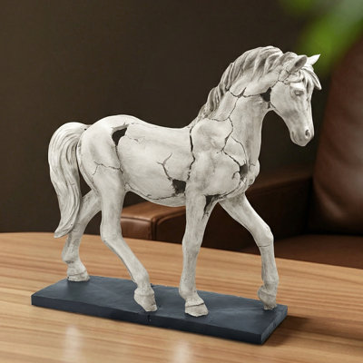 Sculpture cheval à finition craquelée