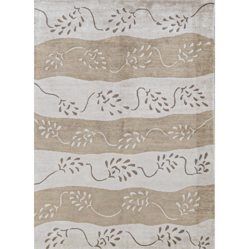 Hand-Knotted High-Quality Beige Area Rug