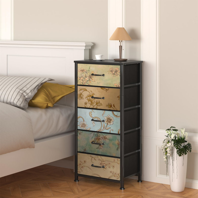 Denslowe 40 cm W Chest of 5 Drawers