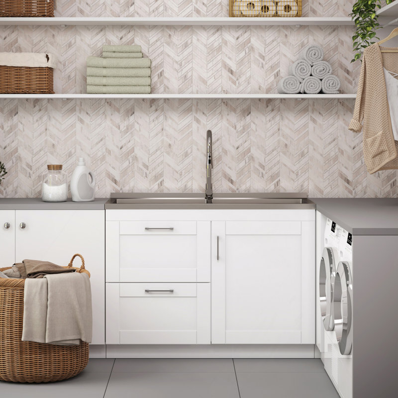 Armoire à lessive moderne 46 po avec robinet et évier en acier inoxydable Modern White Shaker