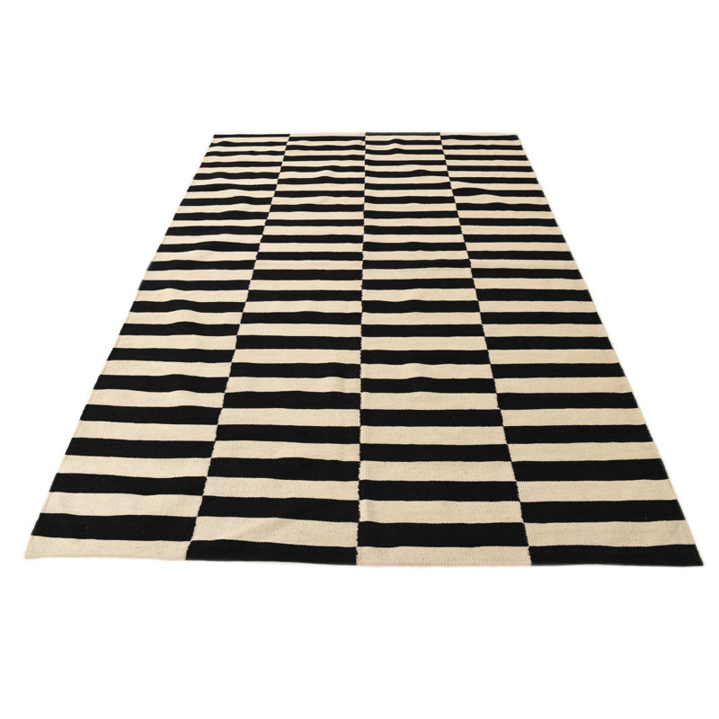 Tapis noir et blanc Orta