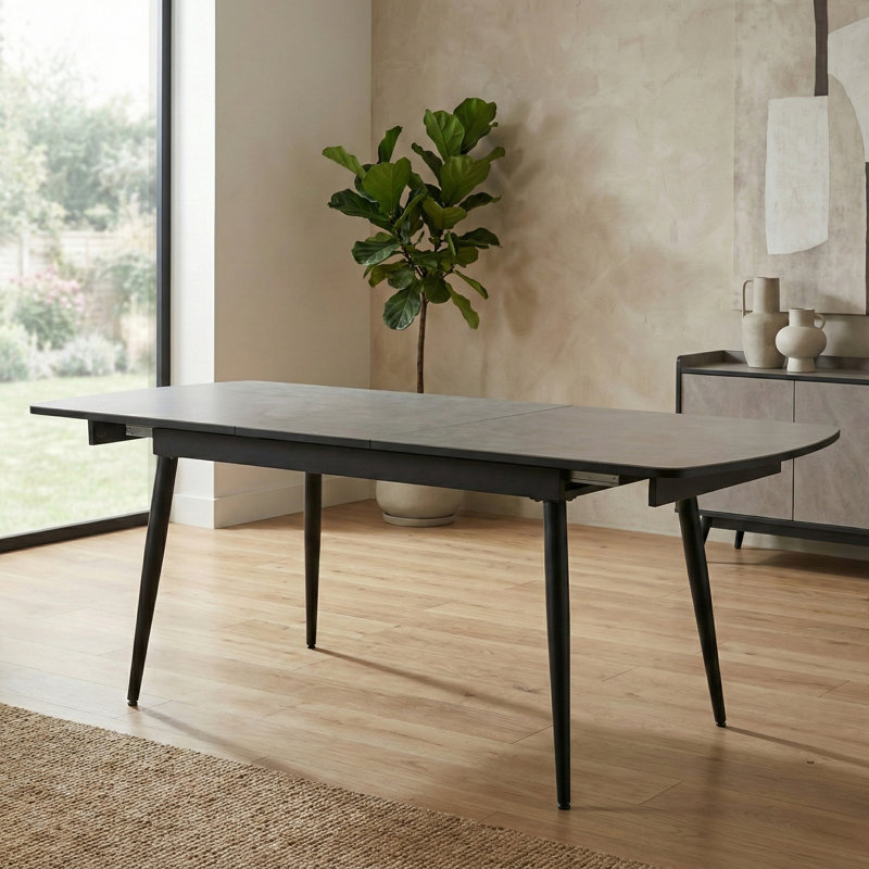 Benedick 6 - Person Extendable Dining Set