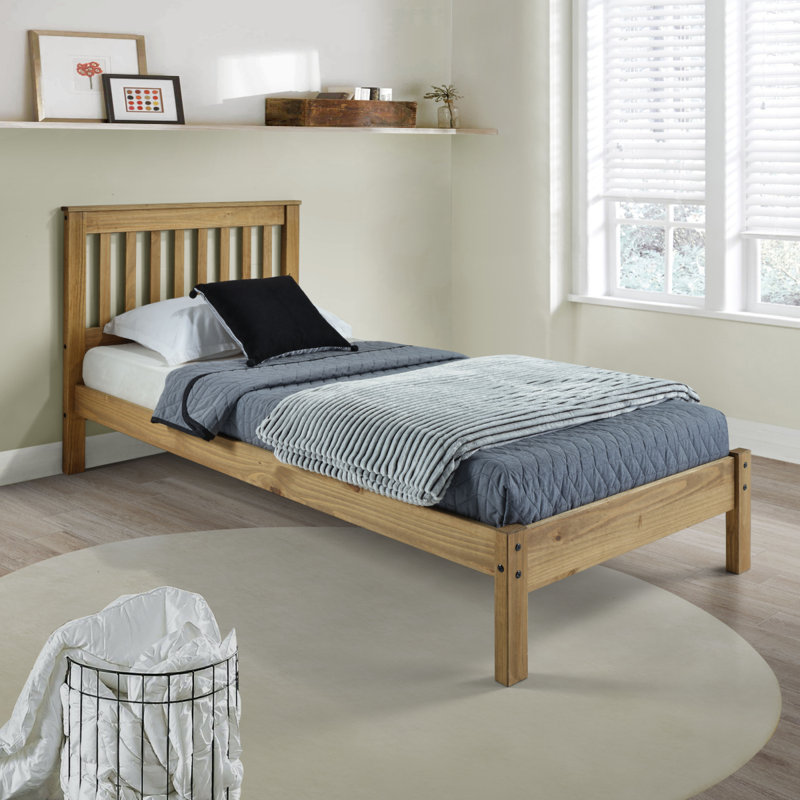 Lit plateforme en bois massif Wiete, Simple, Corona