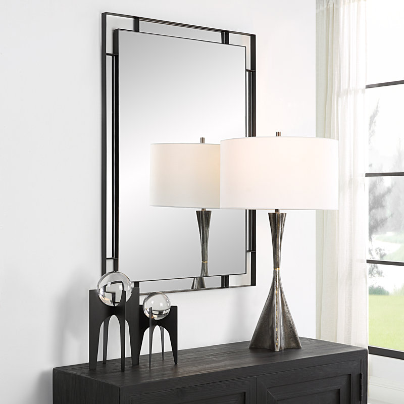 Latitude Run® Stellan Black Mirror